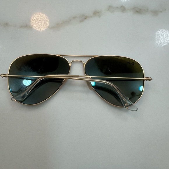 Authentic Rayban Sunglasses with Case - Picture 4 of 5